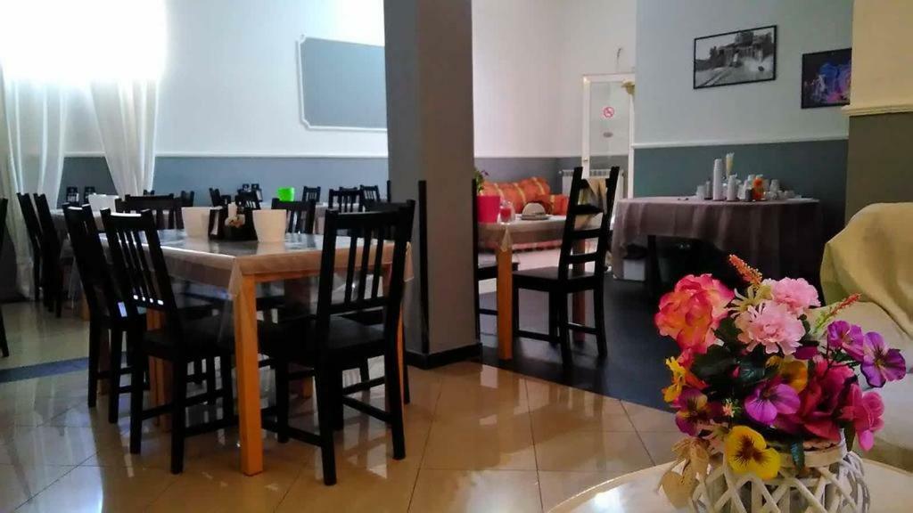 Magnolia Hotel Valmontone Luaran gambar