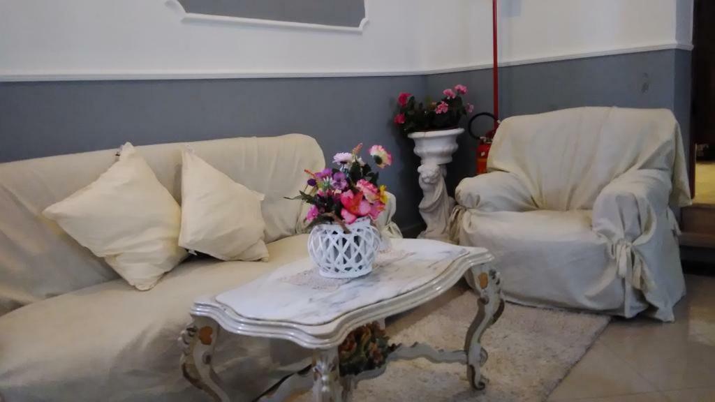 Magnolia Hotel Valmontone Luaran gambar